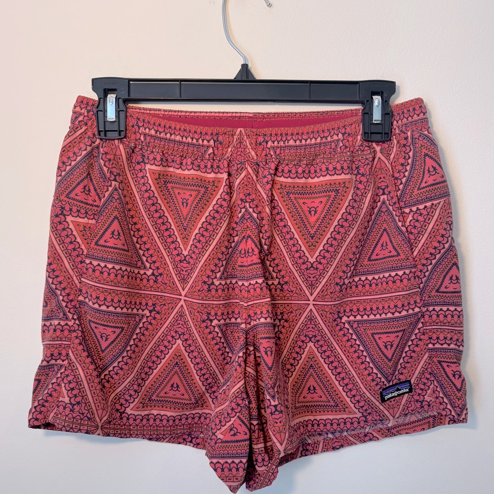 Patagonia Baggie Shorts 5” limited edition sz Small